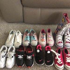 Little girls gently used shoes